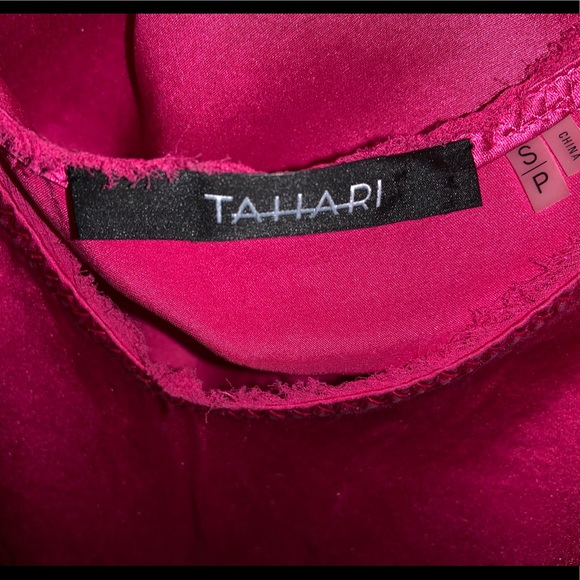Tahari Silk Small Pink Fitted Top - Picture 2 of 6